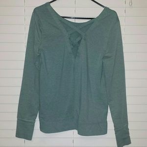 Old Navy Tops - Old Navy top size large thumb holes Old Navy Tops - Old Navy top size large thumb holes